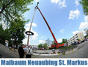 Maibaum aufstellen Neuaubing St. Markus (Fato: Ingrid Grossmann)